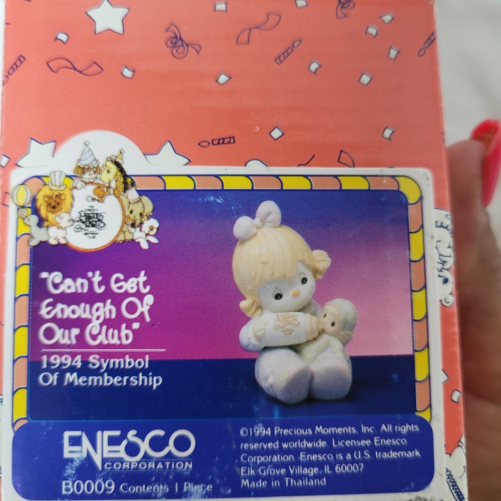 Precious Moments Cant Get Enough Of Our Club 1994 Membership Figurine B0009